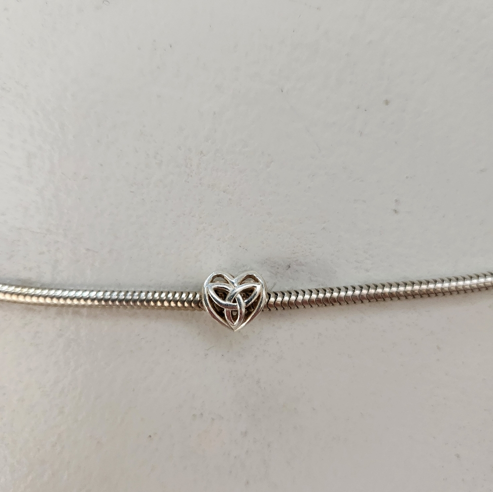 Individuality beads and bracelet - Picture 11 of 11